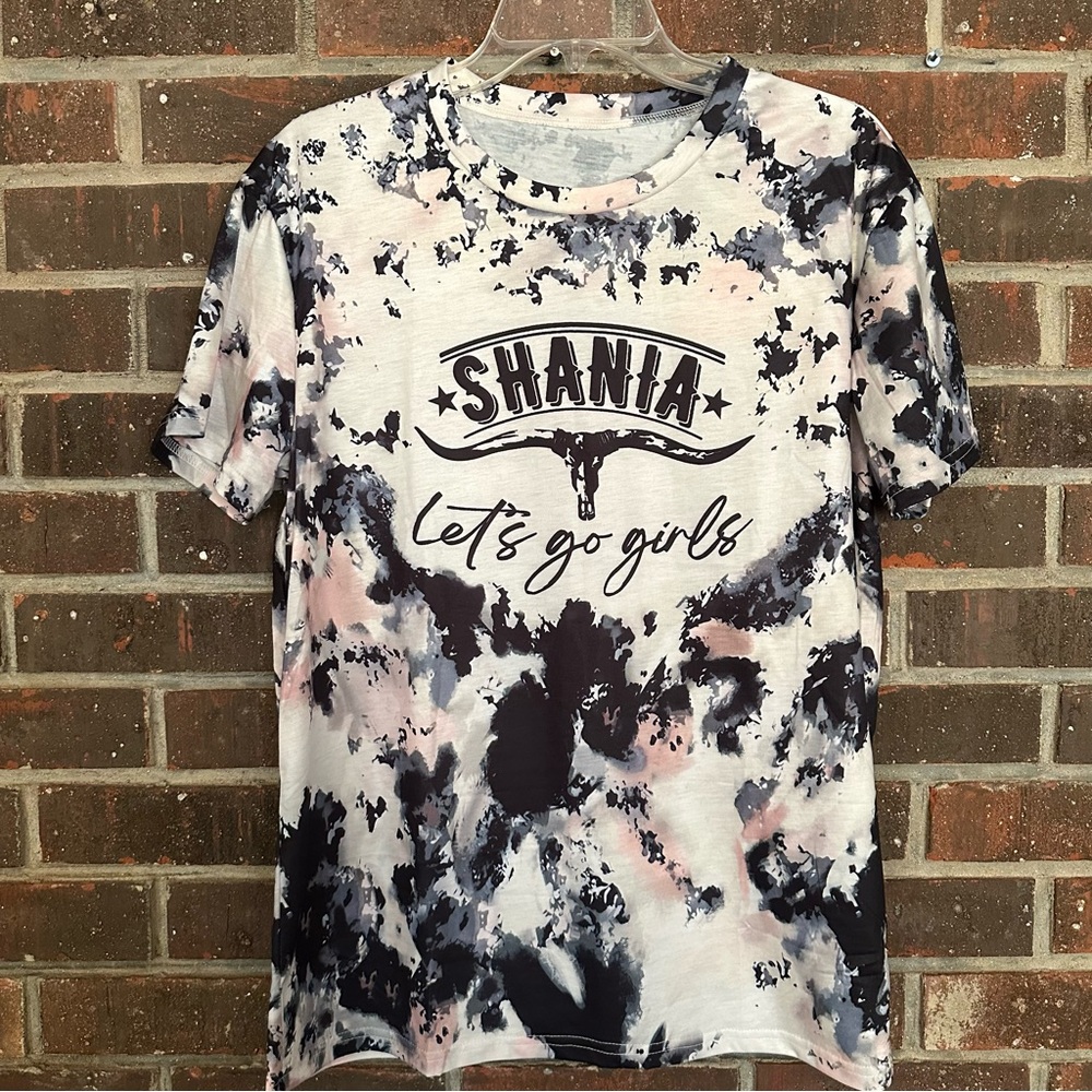 NWOT Pink, Black & White Tie Dye Shania Twain Graphic Tee